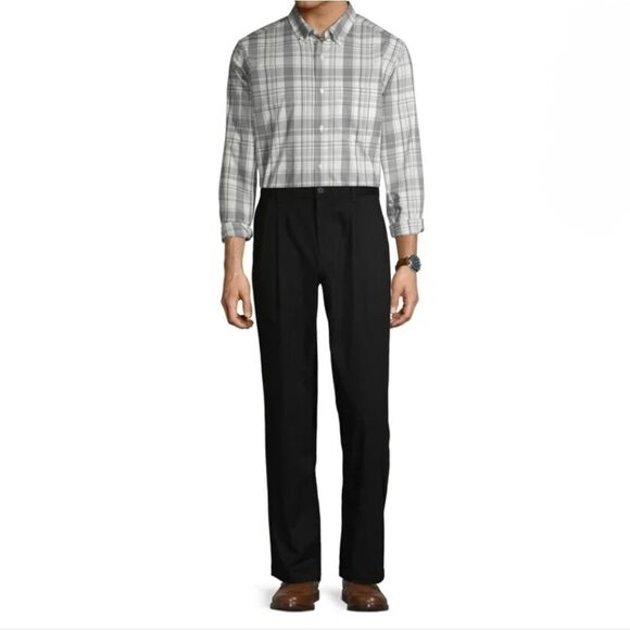 George Men’s Black Wrinkle Resistant Pleated Pants - Picture 4 of 16